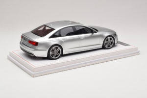 Audi S6 C7 Florett Silver Metallic IVY Merit 1:18 REMC038 Smola – slika 3 od 7