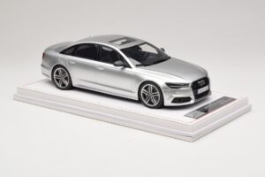 Audi S6 C7 Florett Silver Metallic IVY Merit 1:18 REMC038 Smola – slika 4 od 7