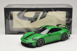 Porsche 911 992.2 GT3 Weissach Package Python Green GT Spirit 1:18 GT576 Smola – slika 6 od 6