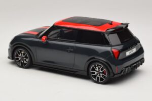 Mini Cooper JCW F66 Legend Grey Otto 1:18 OT1244 Smola – slika 5 od 6