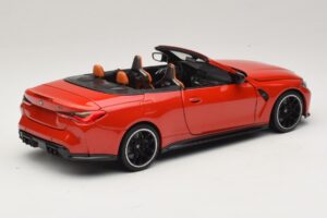 BMW M4 G83 Kabriolet Red Metallic Minichamps 1:18 110021030 Kovina – slika 3 od 8