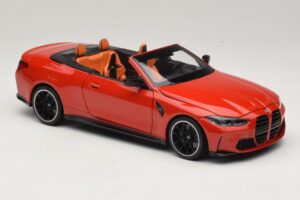 BMW M4 G83 Kabriolet Red Metallic Minichamps 1:18 110021030 Kovina – slika 6 od 8