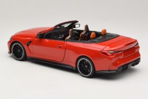 BMW M4 G83 Kabriolet Red Metallic Minichamps 1:18 110021030 Kovina – slika 7 od 8