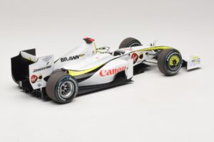 Brawn GP BGP001 #22 J. Button Singapore GP 2009 Minichamps 1:18 180090222 Smola – slika 2 od 7