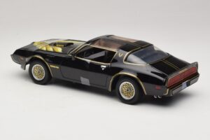 Pontiac Firebird Trans Am Kill Bill Movie Greenlight 1:18 12951 Kovina – slika 5 od 6