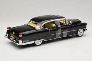 Cadillac Fleetwood Series 60 The Godfather Greenlight 1:18 12949 Kovina – slika 2 od 6
