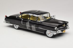 Cadillac Fleetwood Series 60 The Godfather Greenlight 1:18 12949 Kovina – slika 4 od 6