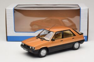 Renault 11 GTL Zlata MCG 1:18 MCG18590 Kovina – slika 6 od 6