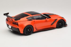 Chevrolet Corvette C7 ZR1 Rdeč IXO 1:18 U18RDC001-FO Kovina – slika 3 od 8
