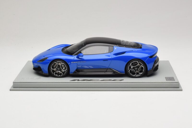 Maserati MC20 Blu Infinito BBR 1:18 P18191EMAS Smola