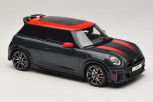 Mini Cooper JCW F66 Legend Grey Otto 1:18 OT1244 Smola – slika 4 od 6