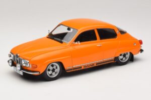 Saab 96 V4 Oranžna MCG 1:18 MCG18654 Kovina