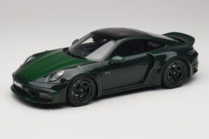 Porsche 911 992 Turbo S Brabus 900 Rocket R Mean Green GT Spirit 1:18 GT959 Smola