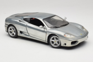 Ferrari 360 Modena Kromirano Srebrna Hot Wheels 1:18 27774 Kovina – slika 6 od 8
