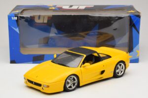 Ferrari F355 Spider Rumen s Črno Streho UT Models 1:18 180074030-P4 Kovina – slika 8 od 8