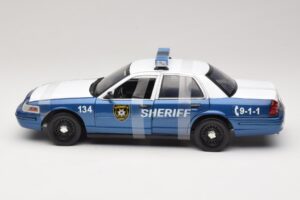 Ford Crown Victoria Police Interceptor The Walking Dead Greenlight 1:18 12957 Kovina – slika 3 od 6