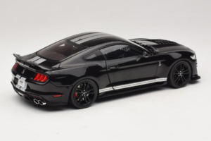 Ford Mustang Shelby GT500 S550 Črn IXO 1:18 U18RDC002-FO Kovina – slika 3 od 8