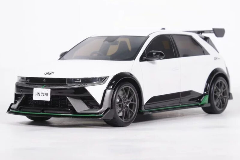 Hyundai Ioniq 5 N DK Edition Atlas White Matt Otto 1:18 OT1227 Smola