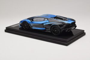 Lamborghini Revuelto Blue Black IVY Merit 1:18 REMC040 Smola – slika 5 od 7