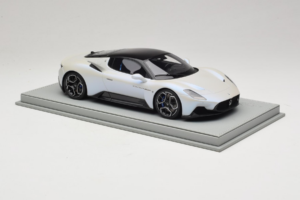 Maserati MC20 Bianco Audace BBR 1:18 P18191AMAS Smola – slika 5 od 6