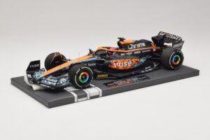 McLaren MCL36 #3 D. Ricciardo Abu Dhabi GP 2022 Minichamps 1:18 537224003 Smola