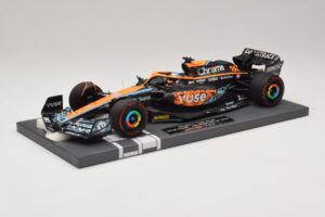 McLaren MCL36 O. Piastri Abu Dhabi Test 2022 Minichamps 1:18 537221828 Smola