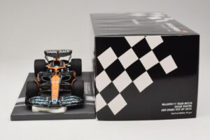 McLaren MCL36 O. Piastri Abu Dhabi Test 2022 Minichamps 1:18 537221828 Smola – slika 6 od 7