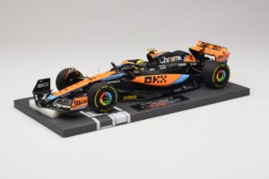 McLaren MCL60 #4 L. Norris 2nd Place Hungarian GP 2023 Minichamps 1:18 537233004 Smola