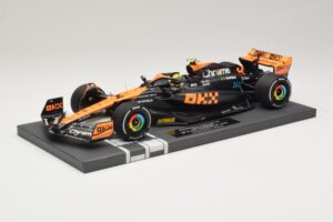 McLaren MCL60 #4 L. Norris 2nd Place Japanese GP 2023 Minichamps 1:18 537233504 Smola
