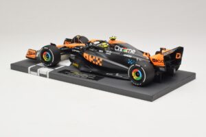 McLaren MCL60 #4 L. Norris 2nd Place Japanese GP 2023 Minichamps 1:18 537233504 Smola – slika 5 od 7