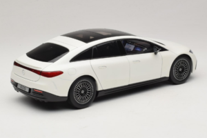 Mercedes EQS V297 Manufaktur Opalite White NZG 1:18 B66961049 Kovina – slika 3 od 8