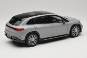 Mercedes EQS SUV X296 Manufaktur Alpine Grey NZG 1:18 B66960591 Kovina – slika 3 od 8