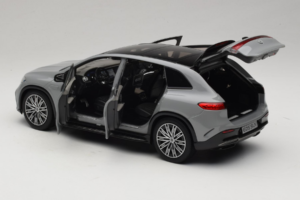 Mercedes EQS SUV X296 Manufaktur Alpine Grey NZG 1:18 B66960591 Kovina – slika 5 od 8