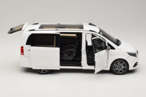 Mercedes V-Class W447 AMG Line Bel Norev 1:18 183876 Kovina – slika 4 od 8