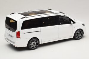 Mercedes V-Class W447 AMG Line Bel Norev 1:18 183876 Kovina – slika 3 od 8