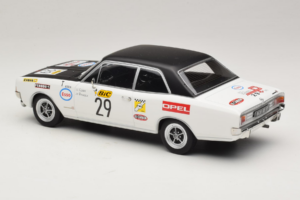 Opel Commodore A #29 J-L. Clarr / J-P. Peyroux Tour de France Automobile 1971 MCG 1:18 MCG18562R Kovina – slika 5 od 6