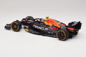 Oracle Red Bull Racing RB18 S. Perez Winner Monaco GP 2022 Minichamps 1:18 110220711 Smola – slika 5 od 7