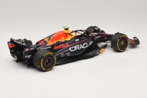 Oracle Red Bull Racing RB19 S. Perez Abu Dhabi GP 2023 Minichamps 1:18 110232311 Smola – slika 2 od 7