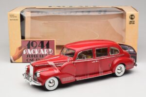 Packard Super Eight One-Eighty Rdeč Greenlight 1:18 12971 Kovina – slika 6 od 6