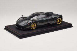 Pagani Huayra Starry Night Sky AB 1:18 REMC039 Smola – slika 2 od 7