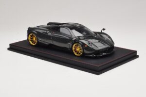 Pagani Huayra Starry Night Sky AB 1:18 REMC039 Smola – slika 4 od 7