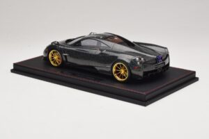 Pagani Huayra Starry Night Sky AB 1:18 REMC039 Smola – slika 5 od 7