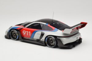 Porsche 911 992 GT3 R Rennsport GT Spirit 1:18 GT495 Smola – slika 5 od 6