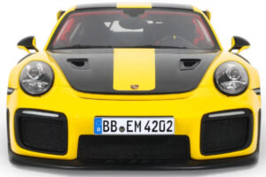 Porsche 911 GT2 RS 991.2 Nurburgring Lap Record Rumen GT Spirit 1:18 GT972 Smola – slika 4 od 5