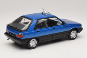 Renault 11 GTL Taxi James Bond MCG 1:18 MCG18833 Kovina – slika 2 od 6