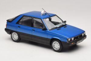 Renault 11 GTL Taxi James Bond MCG 1:18 MCG18833 Kovina – slika 4 od 6