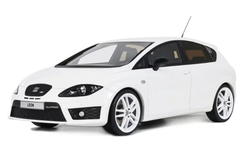 SEAT Leon Cupra R Mk2 Bel Otto 1:18 OT1332 Smola