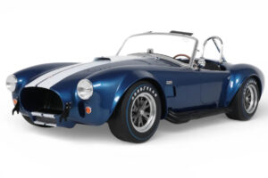 Shelby Cobra 427 S/C Moder & Bel Črta GT Spirit 1:8 GTS800802 Smola