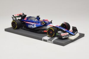Visa Cash App RB VCARB 01 A. Iwasa FP1 Japanese GP 2024 Minichamps 1:18 117240440 Smola – slika 4 od 7