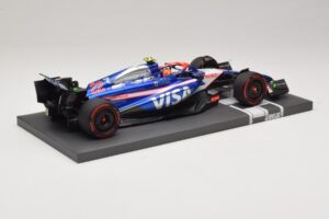 Visa Cash App RB VCARB 01 Y. Tsunoda 2024 Minichamps 1:18 117240122 Smola – slika 2 od 7